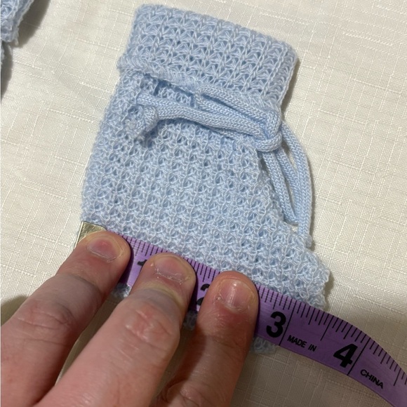 Vintage Blue Kids Matching Set with Hat and Booties - Picture 6 of 13